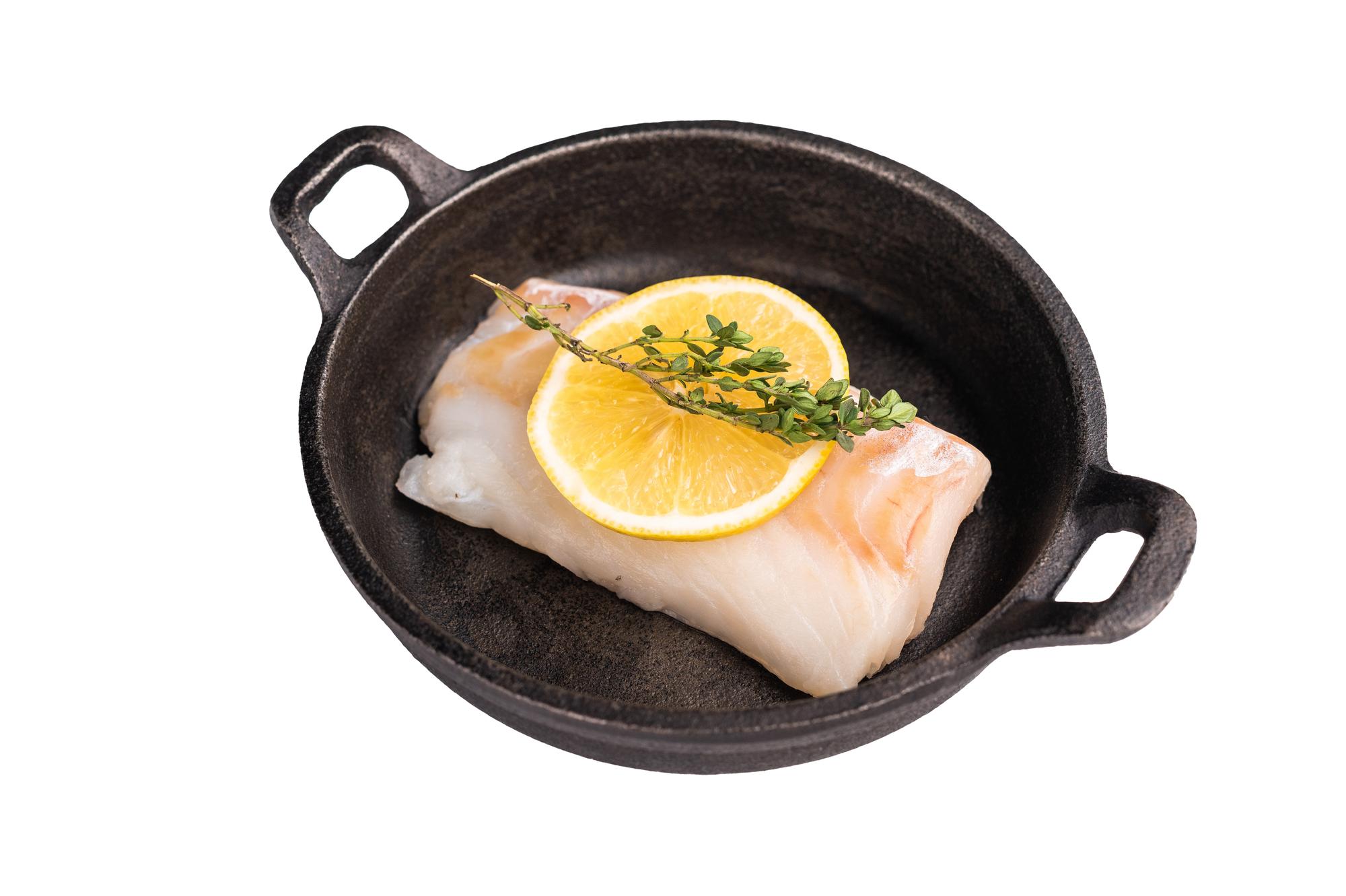 Pan searing fish with lemon and herbs
